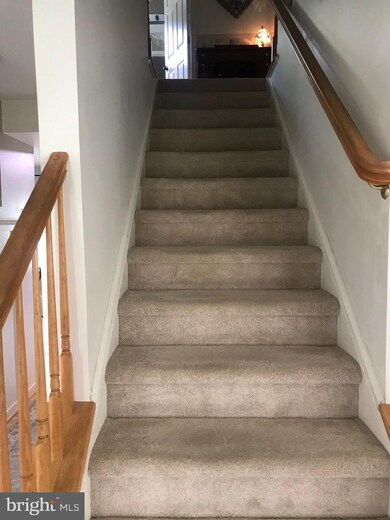 8 Sir Barton Ct, Newark, DE 19702 - photo 7