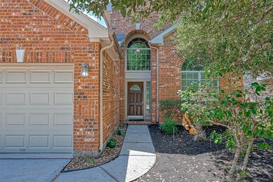 158 E Spindle Tree Cir, Spring, TX 77382 - photo 2
