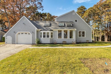 15 Square Rigger Ln, Hyannis, MA 02601 - photo 2