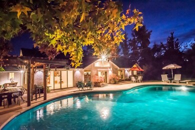 pool view