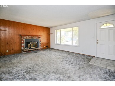 1187 Sanborn Ave, Eugene, OR 97404 - photo 3