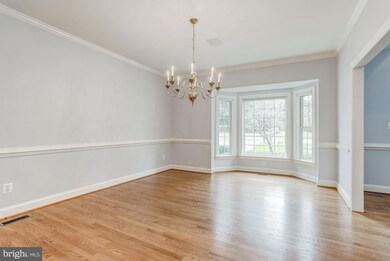 7882 Pembridge Rd, Manassas, VA 20112 - photo 5