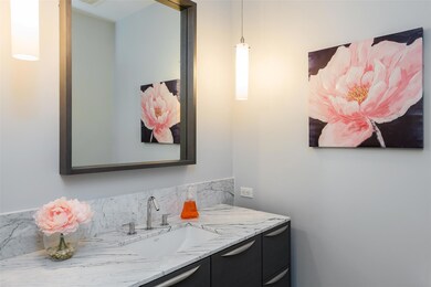Powder bath at entry
