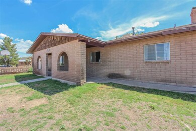 2602 Princeton Ave, Alamogordo, NM 88310 - photo 5
