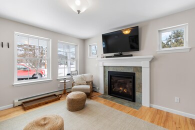 1 Hayden Ln unit 1, Freeport, ME 04032 - photo 2