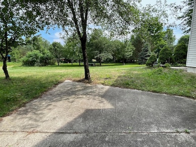 726 Freyer Rd, Michigan City, IN 46360 - photo 4