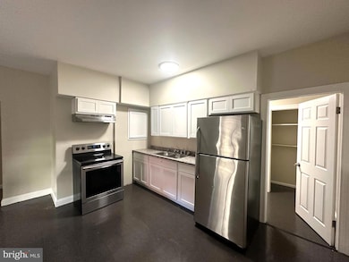 64 W Antietam St unit . 4, Hagerstown, MD 21740 - photo 5