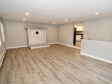 10 Sumner St, Spencer, MA 01562 - photo 3