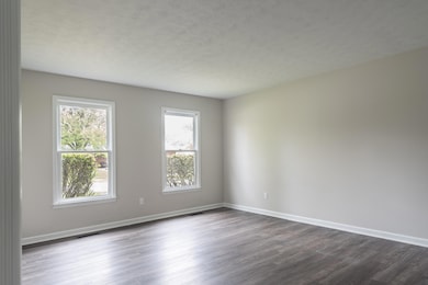 203 Doncaster Rd, Versailles, KY 40383 - photo 6