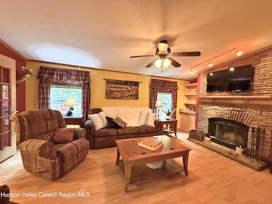 766 Hog Mountain Cir, Fleischmanns, NY 12430 - photo 7