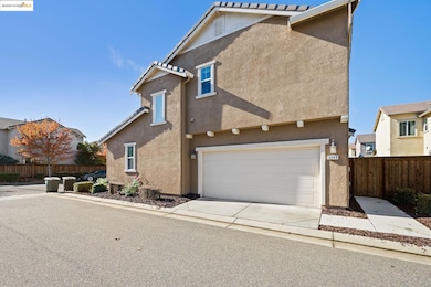 2249 Novi Dr, Riverbank, CA 95367 - photo 4