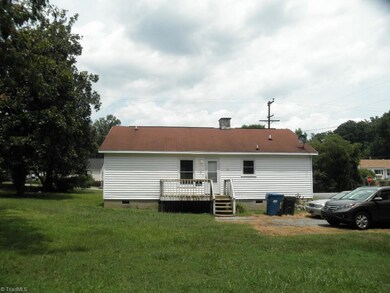 401 Playground Rd, Archdale, NC 27263 - photo 3