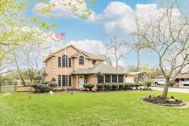 5138 Riverview Dr, Alvin, TX 77511 - photo 2