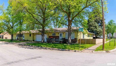 1122 Delavan St unit 1118 Delavan, Lincoln, IL 62656 - photo 2