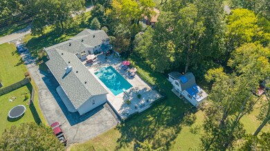 302 Oakdale St, Manchester, TN 37355 - photo 5