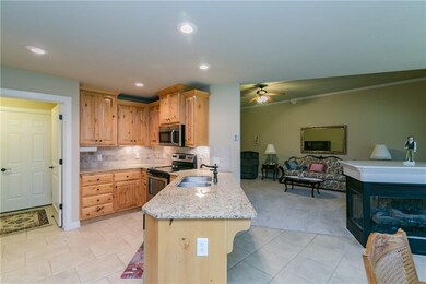 13 Worlaby Ln, Bella Vista, AR 72715 - photo 4
