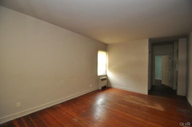 120 E Main St unit A, Bath, PA 18014 - photo 4
