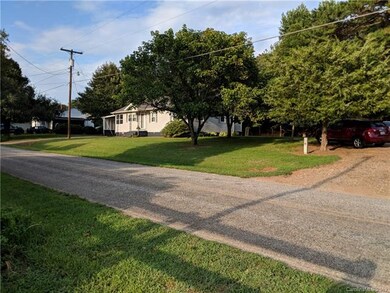 256 Skyuka Rd, Statesville, NC 28677 - photo 7