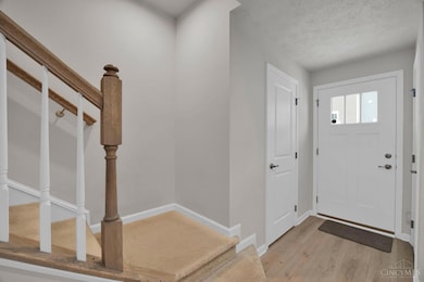 34 Wentworth Ln, Cincinnati, OH 45236 - photo 5