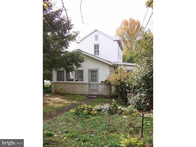 365 Perry Rd, Shoemakersville, PA 19555 - photo 2