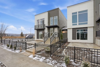 2502 W Summit Pkwy, Spokane, WA 99201 - photo 2