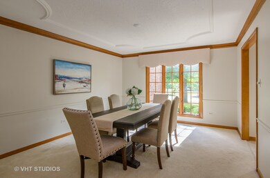 2090 Persimmon Ct, Naperville, IL 60565 - photo 5