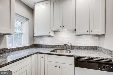 2983 S Columbus St unit A1, Arlington, VA 22206 - photo 7