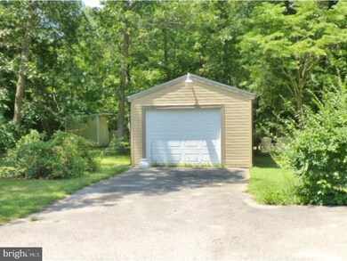 135 Spring Rd, Millville, NJ 08332 - photo 2