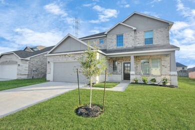 377 Selah Ct, Alvin, TX 77511 - photo 2