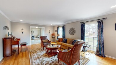 6 Knoll Ridge Rd, Rolling Meadows, IL 60008 - photo 5