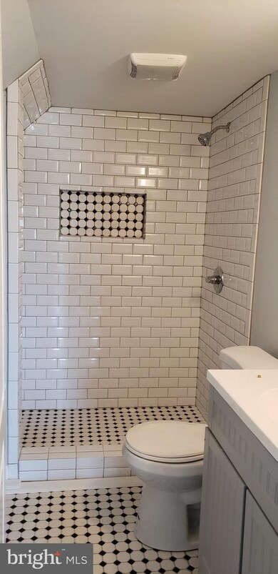 3437 Charles St, Falls Church, VA 22041 - photo 2