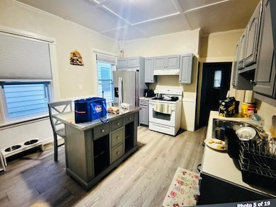 11 Doane St unit 1, Fitchburg, MA 01420 - photo 2