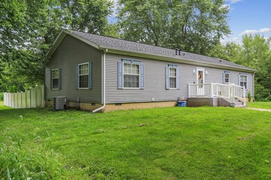 303 E Main St, Camargo, IL 61919 - photo 2