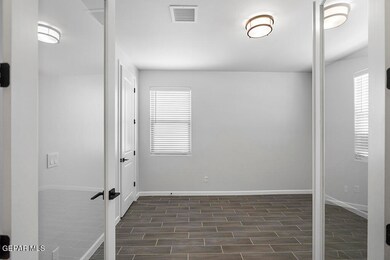 516 Twilight Dr, Socorro, TX 79927 - photo 4