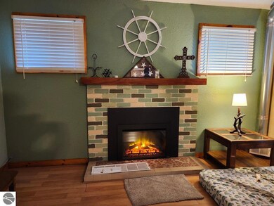 7739 N Us Highway 23, Oscoda, MI 48750 - photo 6