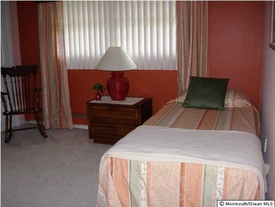 6 Queens Place, Old Bridge, NJ 08857 - photo 7