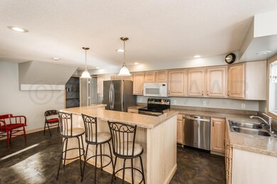 1312 N Front St Crookston MN-large-005-9