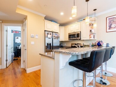 50 Middle St unit 2, Boston, MA 02127 - photo 2