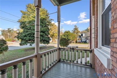 302 College Ave, Blackstone, VA 23824 - photo 4