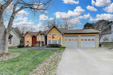 2531 Inverloch Cir, Duluth, GA 30096 - photo 2