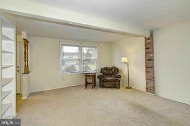 12359 Bonfire Dr, Reisterstown, MD 21136 - photo 3