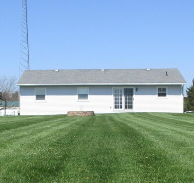 Back 151 Kenton Galion