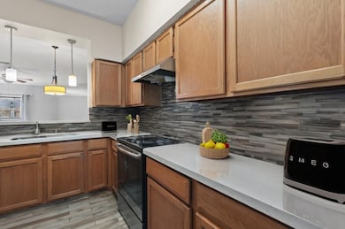 7731 Cambridge St unit 7731, Houston, TX 77054 - photo 5