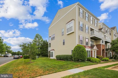 46920 Courtyard Square, Sterling, VA 20164 - photo 3