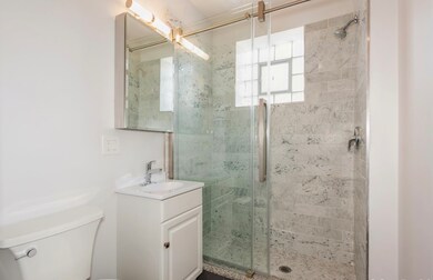 3049 N Spaulding Ave unit 1W, Chicago, IL 60618 - photo 5