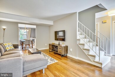 6847 Dina Leigh Ct, Springfield, VA 22153 - photo 6