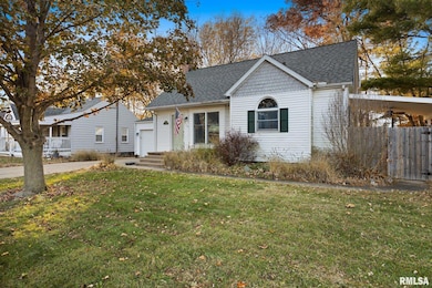 309 Timber Ln, East Peoria, IL 61611 - photo 2