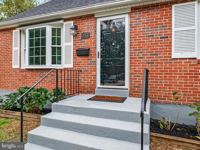 233 Chartley Dr, Reisterstown, MD 21136 - photo 3