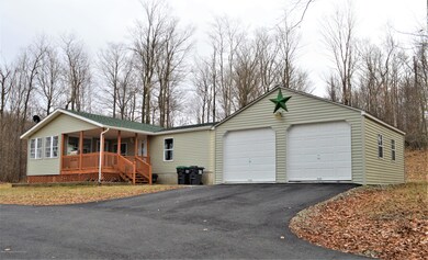 152 Laurel Rd E, Covington Township, PA 18444 - photo 3