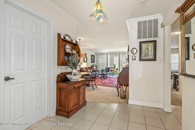 18B Benjamin Franklin Dr, Monroe Township, NJ 08831 - photo 4